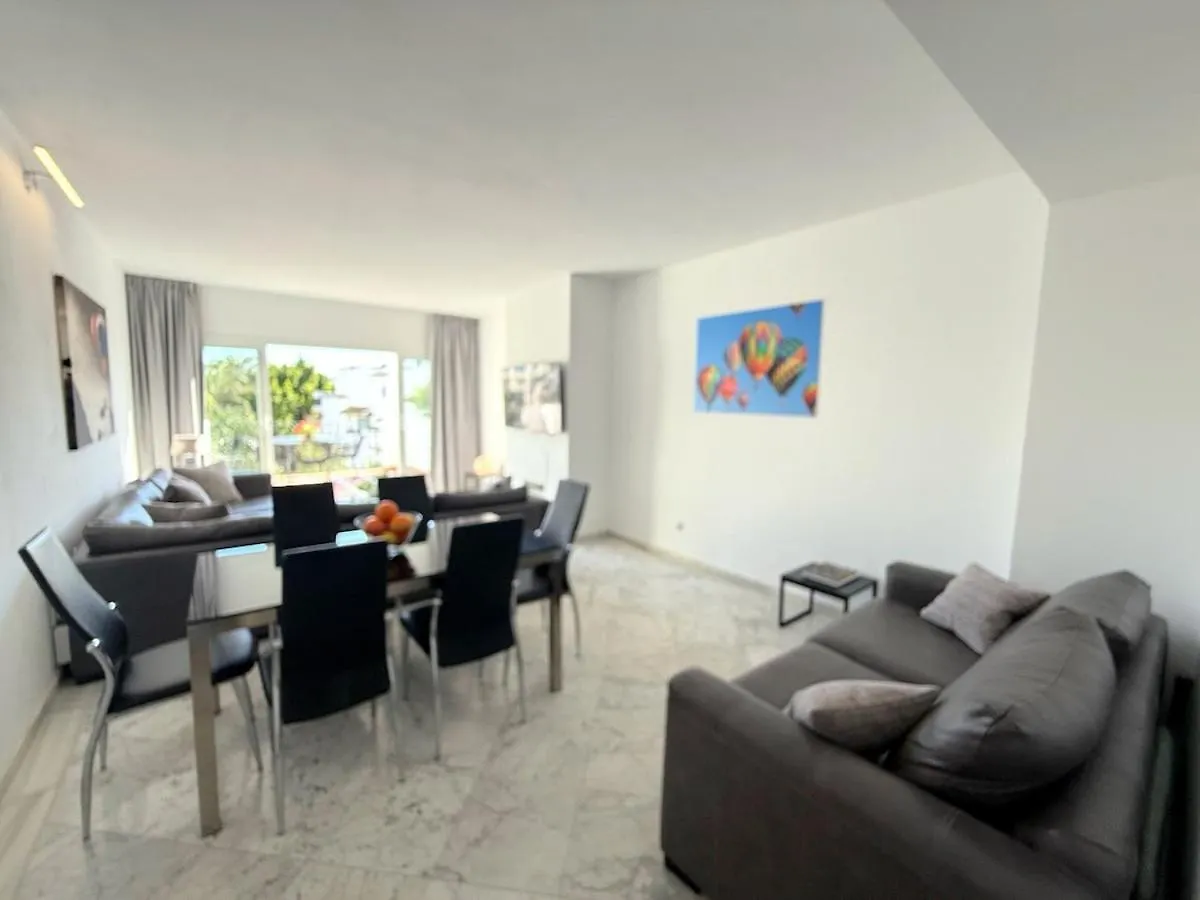 마르베야 Puerto Banus Penthouse 아파트